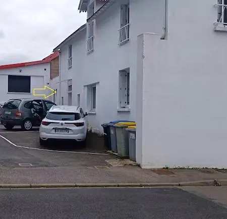 Calme Avec Exterieur Et Entree Autonome *