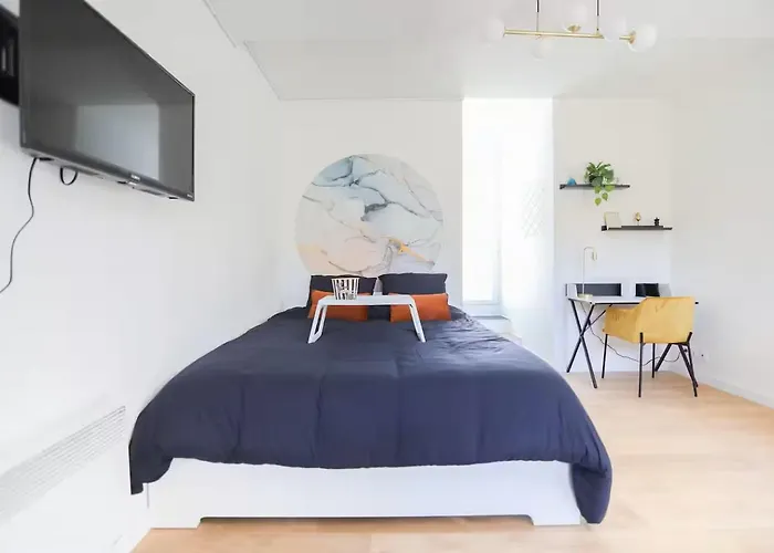 Calme Avec Exterieur Et Entree Autonome * Saint-Sébastien-sur-Loire